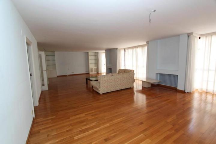 Piso en alquiler en Castellón de la Plana, Carrer d'Enmig, 12001 photo 0