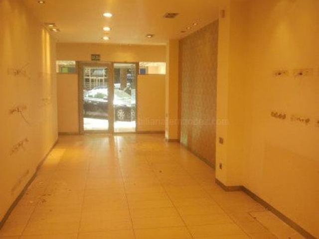 Local comercial en alquiler en Cáceres, Centro photo 0