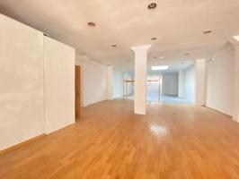 Local comercial en alquiler en Sabadell, Creu de Barberà photo 0