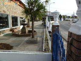 Local comercial en alquiler en Nigrán, Priegue photo 0