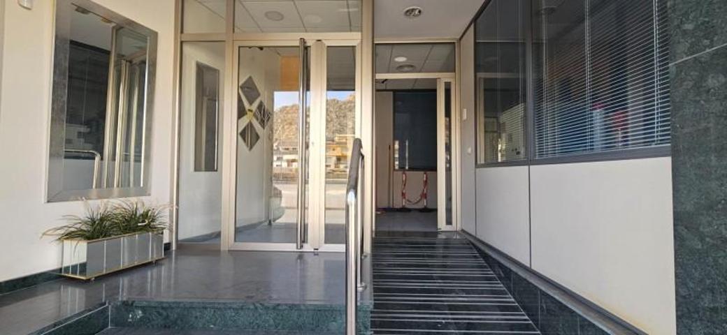 Local comercial en alquiler en Archena, Centro photo 0