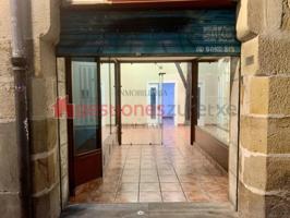 Local comercial en alquiler en Bilbao, Casco Viejo photo 0