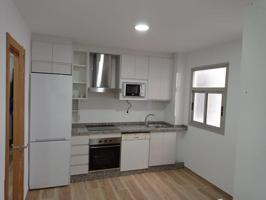 Piso en alquiler en Granada photo 0