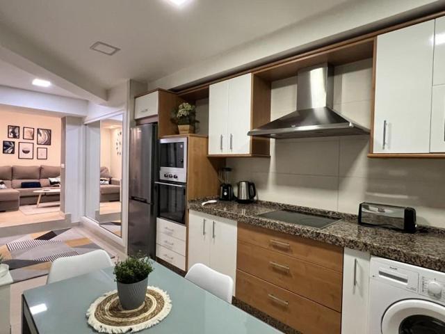 Piso en alquiler en Benalmádena, Calle Camelia, 2, 29630 photo 0