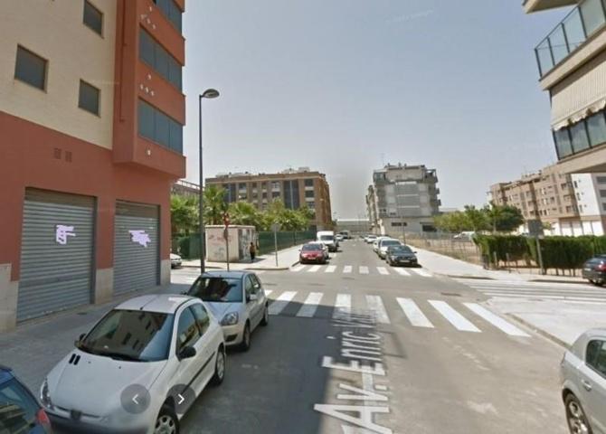 Local comercial en alquiler en Meliana, Meliana photo 0