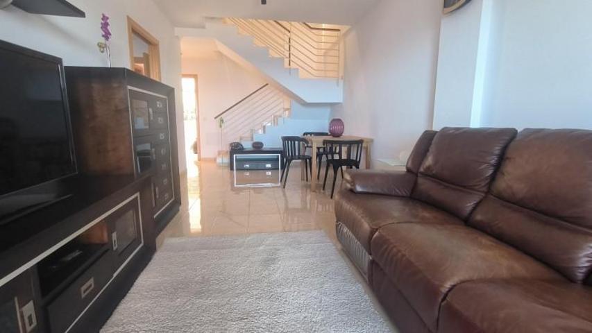 Duplex en alquiler en Santa Cruz de Tenerife, Acorán photo 0