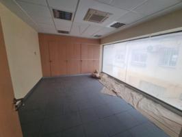 Local comercial en alquiler en Loja, Centro 106 photo 0