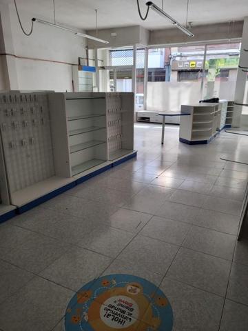 Local comercial en alquiler en León, Centro photo 0