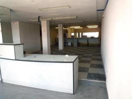 Local comercial en alquiler en Santander, Cuatro Caminos photo 0