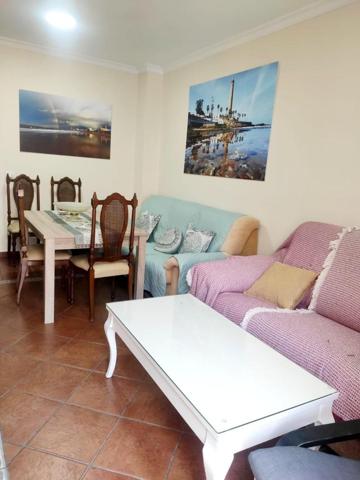 Adosada en alquiler en Chipiona, Centro photo 0