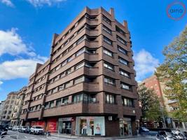 Oficina en alquiler en Pamplona, Ensanche photo 0