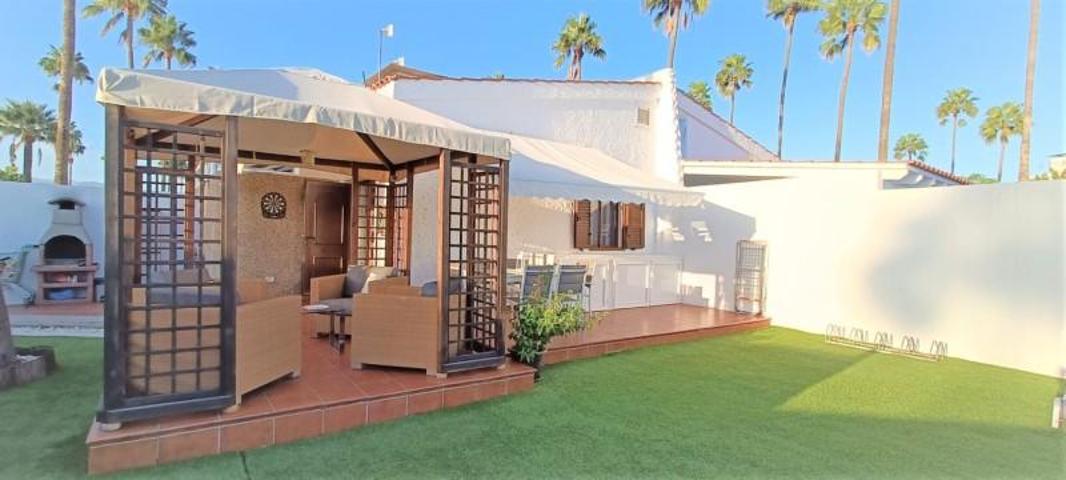 Bungalow en alquiler en San Bartolomé de Tirajana, Campo Internacional photo 0