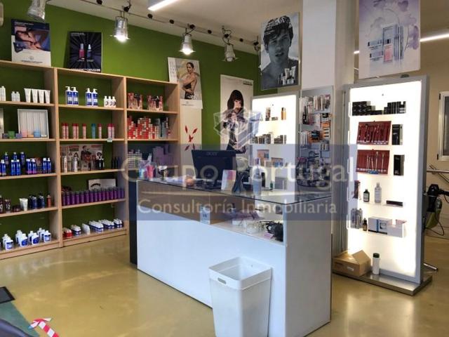 Local comercial en alquiler en Madrid, El Pardo photo 0