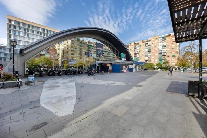 Piso en alquiler en Granada, Arabial photo 0