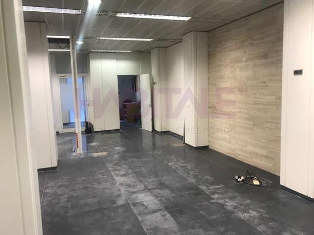 Local comercial en alquiler en Valencia, Marxalenes photo 0