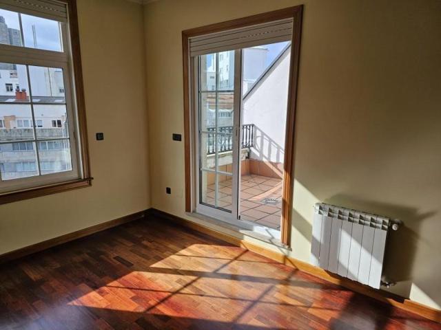 Piso en alquiler en A Coruña, Centro photo 0