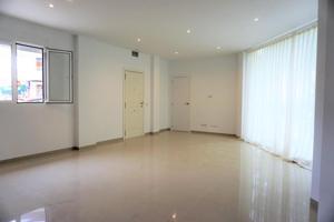 Oficina en alquiler en Mallorca, Son Rapinya photo 0