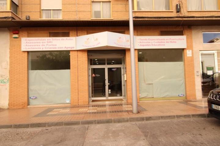 Local comercial en alquiler en Cartagena, Centro photo 0