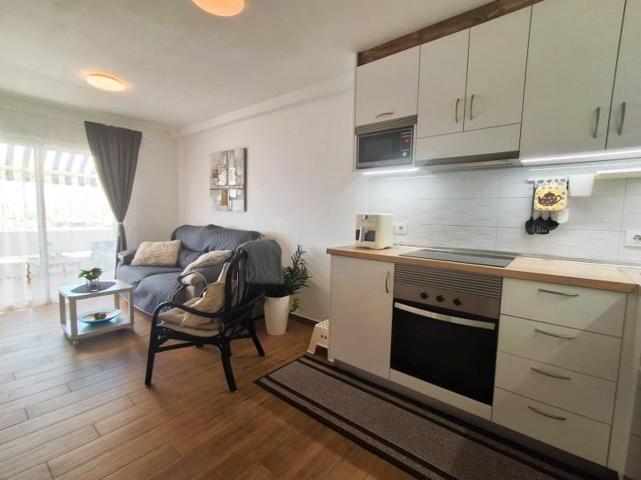 Apartamento en alquiler en Arguineguín, Arguineguin photo 0