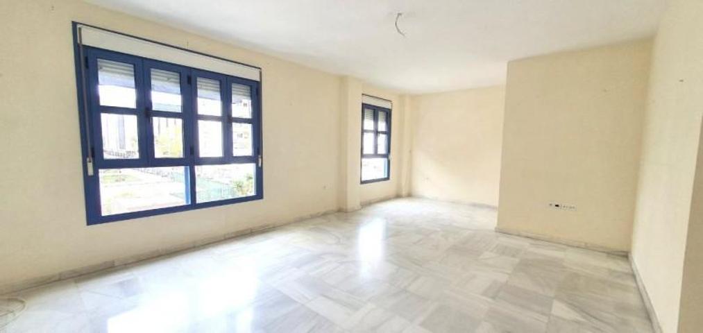 Piso en alquiler en Sevilla, Nervión photo 0