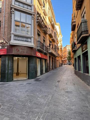 Local comercial en alquiler en Granada, Gran via photo 0