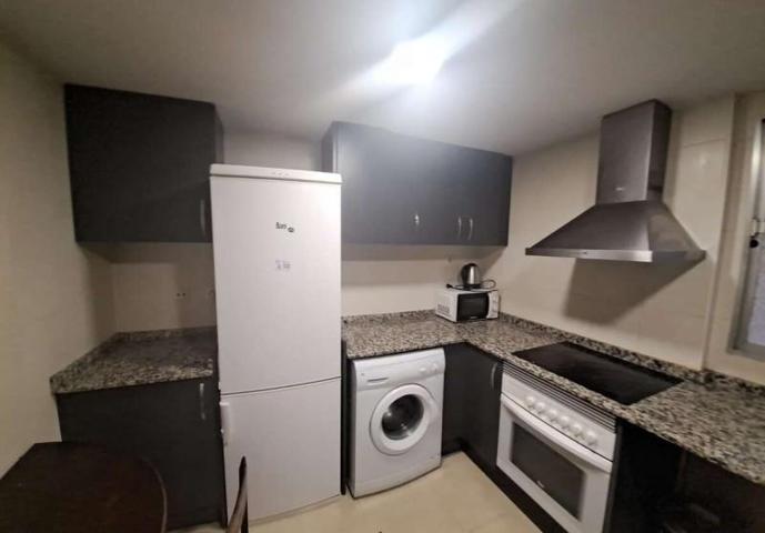 Apartamento en alquiler en Valencia, Pla Del Real photo 0
