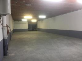 Local comercial en alquiler en Gavà, Joan margall photo 0