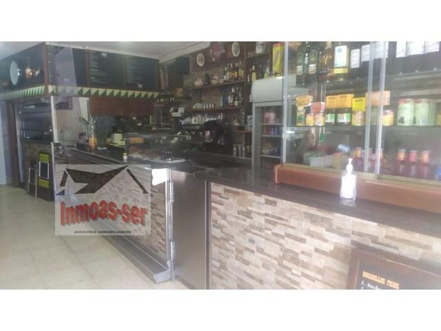 Local comercial en alquiler en Barcelona, El Poblenou photo 0