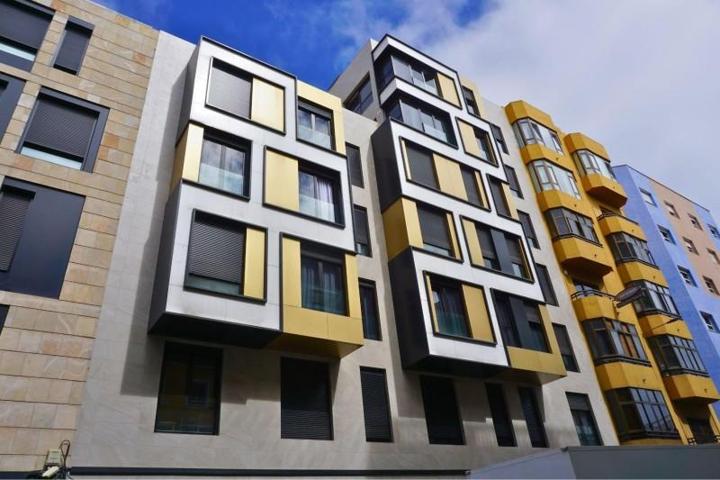 Piso en alquiler en Las Palmas de Gran Canaria, Las Canteras photo 0