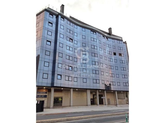 Local comercial en alquiler en A Coruña photo 0