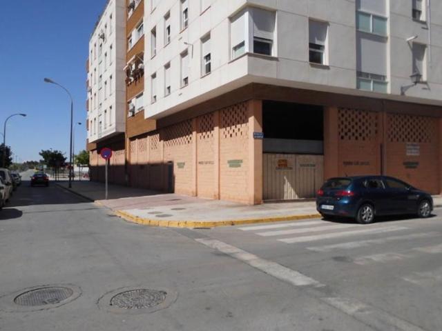 Local comercial en alquiler en Almansa, Almansa photo 0