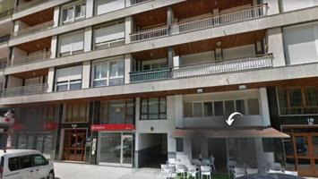 Local comercial en alquiler en Laredo, 2ªlinea de playa photo 0