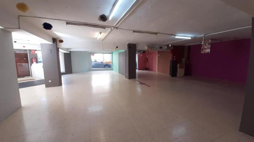 Local comercial en alquiler en Igualada, Poble Sec photo 0