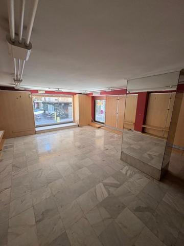Local comercial en alquiler en Tudela, Centro photo 0