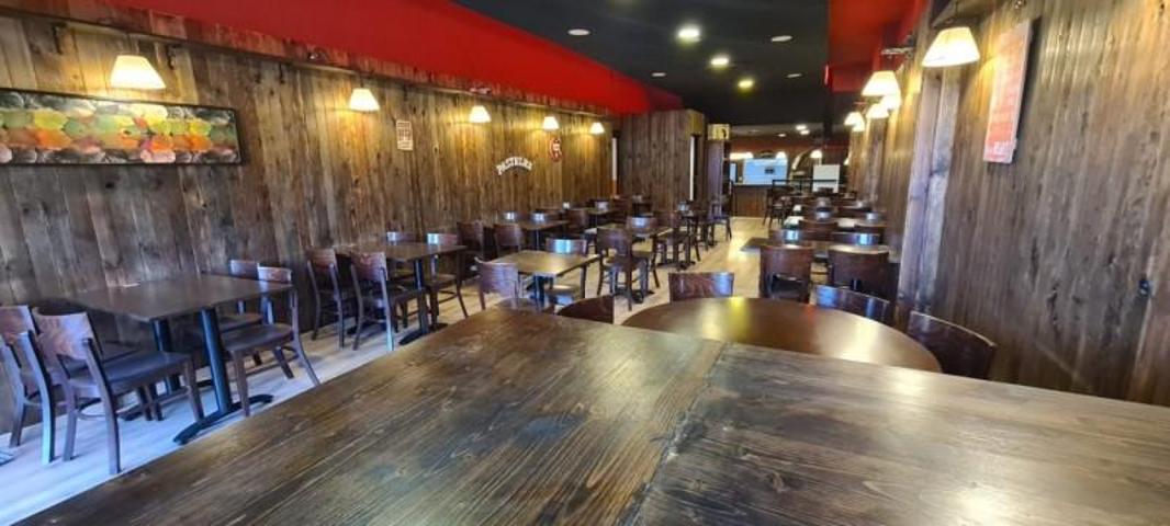 Local comercial en alquiler en Castellar del Vallès, Camp de futbol photo 0