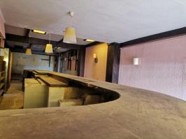 Local comercial en alquiler en Castelldefels, Lluminetes photo 0