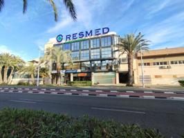 Local comercial en alquiler en Elche, Universidad - Ciudad deportiva photo 0