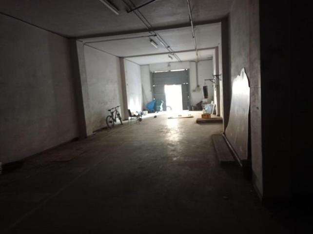 Local comercial en alquiler en Xirivella, Xirivella photo 0