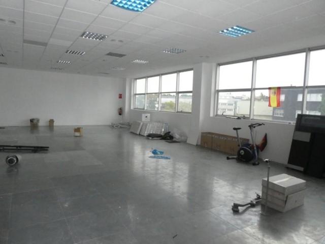 Oficina en alquiler en Alcobendas, Alcobendas photo 0