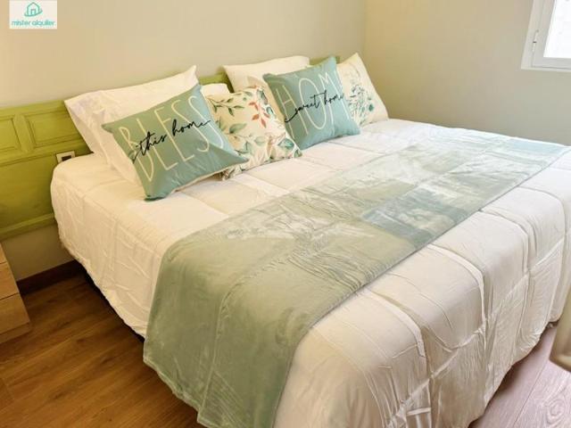 Apartamento en alquiler en Alicante, Centro photo 0