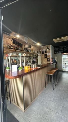 Local comercial en alquiler en Barcelona photo 0