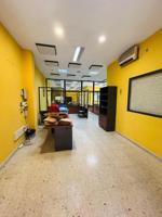 Local comercial en alquiler en Plasencia, Avenida del Valle, 10600 photo 0