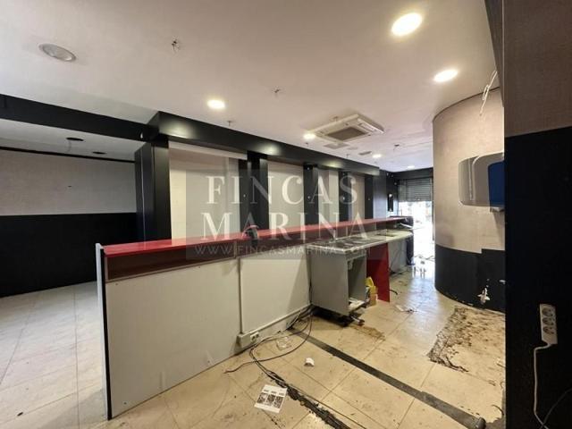 Local comercial en alquiler en Gavà, Carrer de Sant Pere, 08850 photo 0