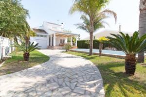 Chalet en alquiler en Sagunto, Playa corinto photo 0