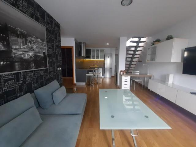 Aticos en alquiler en Las Palmas de Gran Canaria, Las Canteras photo 0