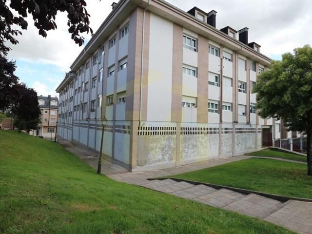 Local comercial en alquiler en Oviedo photo 0