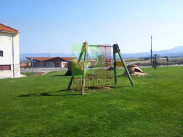 Local comercial en alquiler en Navarrete, Navarrete photo 0