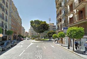 Local comercial en alquiler en Huelva, Calle Puerto, 21003 photo 0