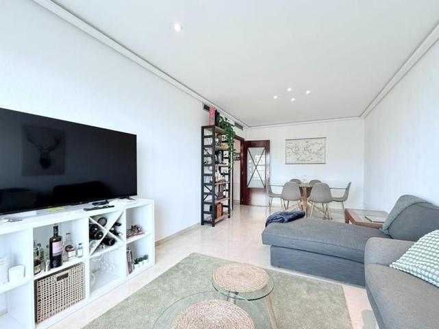 Piso en alquiler en Valencia, Mont-Olivet photo 0