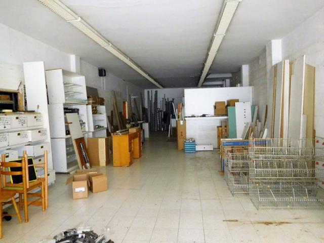 Local comercial en alquiler en Vitoria-Gasteiz, San Martin photo 0